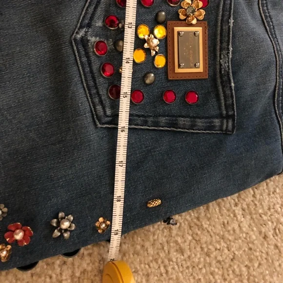 Dolce & Gabbana Blue Boyfriend Jeans with Colorful Embellishments - Picture 8 of 8